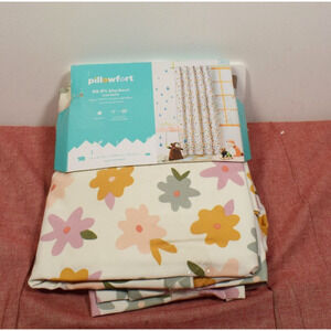 Pillowfort 42"x 84" All Over Kids' Blackout Window Curtain Panel Floral Print*